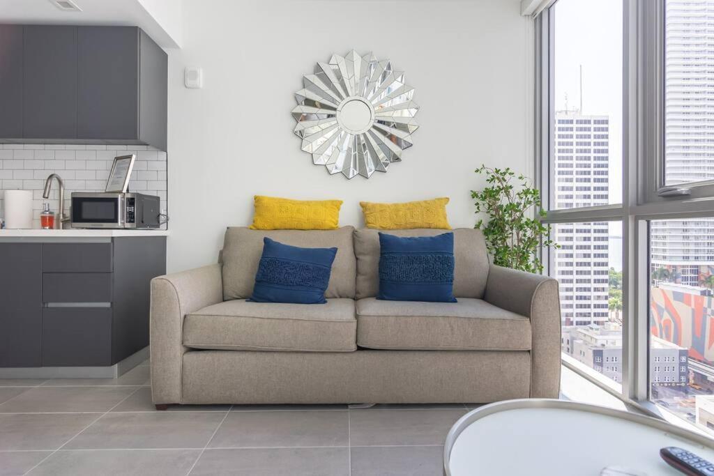 Amazing Condo In Downtown Miami/Brickell W/Parking Екстериор снимка