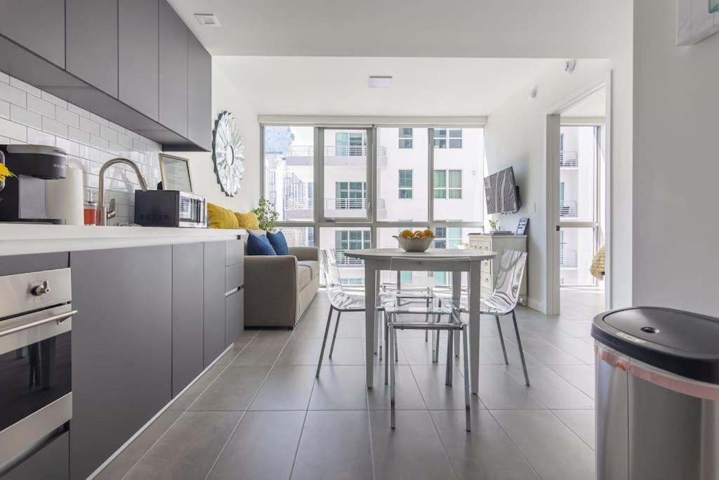 Amazing Condo In Downtown Miami/Brickell W/Parking Екстериор снимка